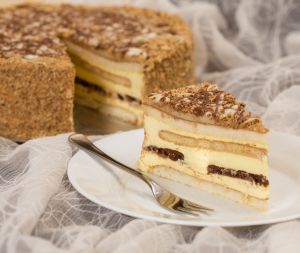 Домашна торта с бисквити