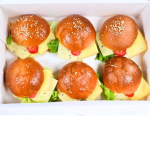 Мини сандвичи със сирена 